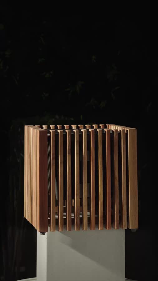 Кашпо TREEZ Effectory - Timberline - Куб - Тёмное дерево фото